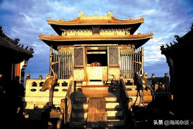 历史上的武当山金顶究竟是什么做的?有什么来历?