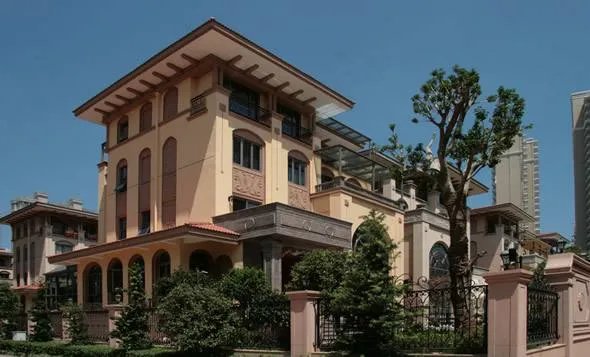 外墙真石漆怎么样 外墙真石漆施工价格