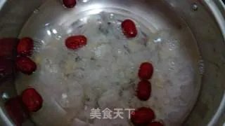 银耳红枣汤