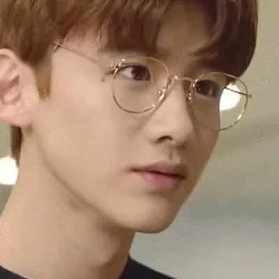 明星近视眼花样百出，哪些明星是近视眼？