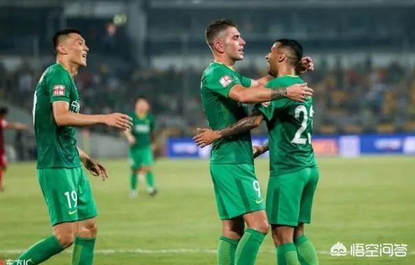 北京国安6:3大胜华夏幸福收获半程冠军，山东鲁能客场能战胜国安吗？