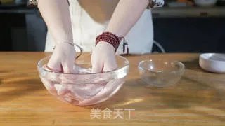 莲子瘦肉汤