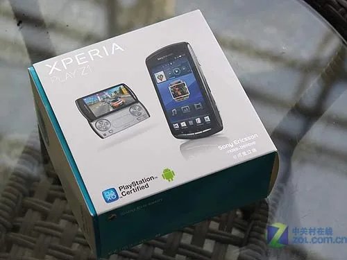 PSP手机梦想变现实 SE XPERIA PLAY评测