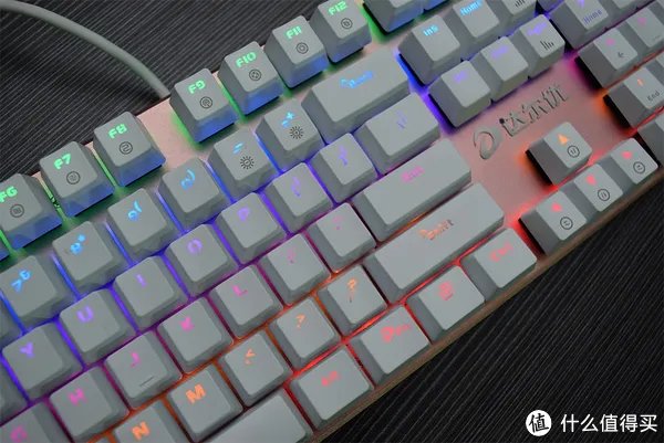 送女友的玫瑰金键盘 — 达尔优 108键 机械点彩版 背光机械键盘 开箱