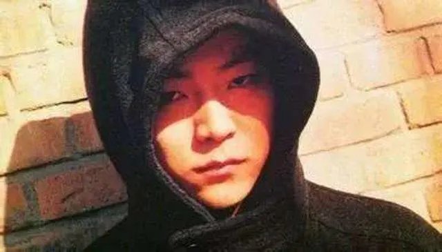 如何看待窦唯主动发布新歌消息？