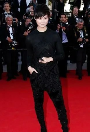 李宇春到今年为止一共走了几次戛纳红毯？