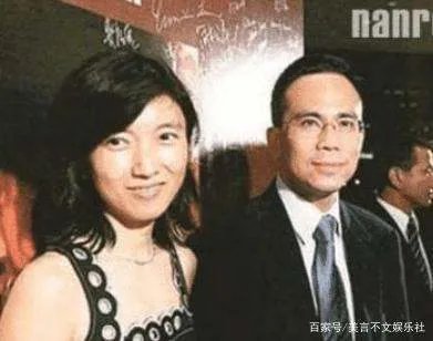 王俪桥是李嘉诚唯一的儿媳,梁洛施连生3子为何没能嫁入豪门?