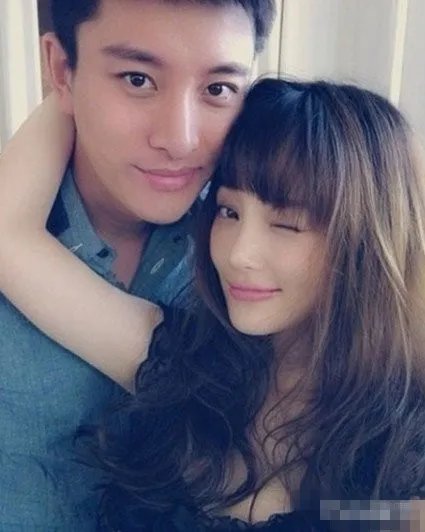 李小璐比贾乃亮大几岁 盘点娱乐圈姐弟恋明星
