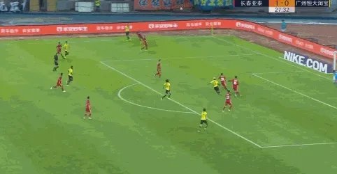 恒大2-3遭亚泰逆转,张琳梵回传失误,乌龙助攻亚泰绝杀,如何评价这场比赛?