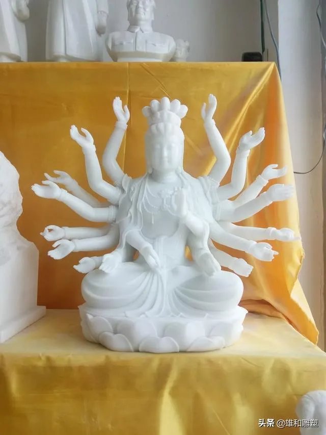 自己做雕塑
