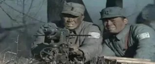 二战时期防御阵地上重机枪是如何布置的?