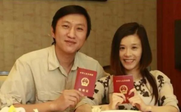 美女体操运动员桑兰受伤后获18亿赔偿,为何经纪人二婚都要娶她?