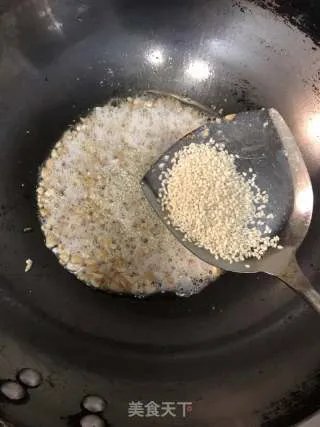 花生辣椒油——下饭拌面超赞