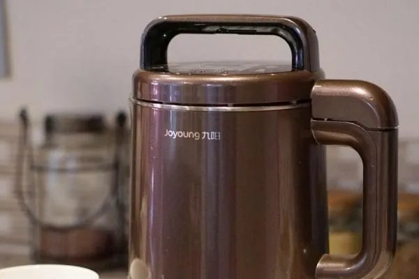 什么牌子的豆浆机好?性价比高的。