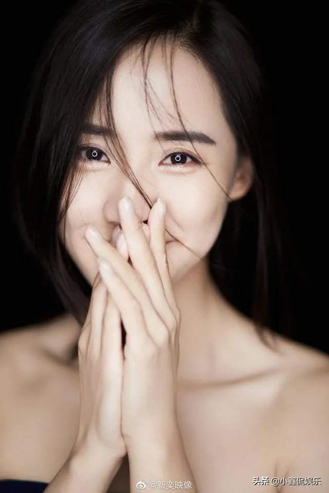 如何评价《乘风破浪的姐姐》中王智的颜值？