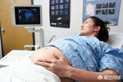 女子怀孕11次都没保住,丈夫得知真相后痛悔,生育前不能碰哪些事?