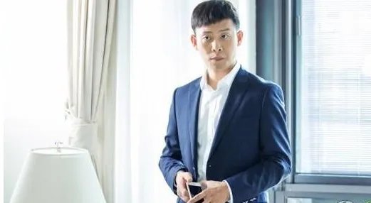 《我的亲爹和后爸》主要讲了什么,亲爹和后爸谁更好?