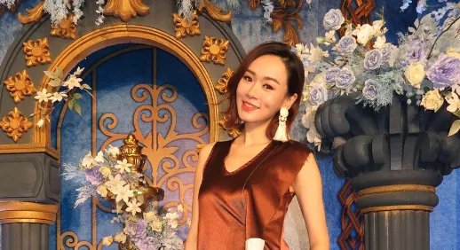 最惨港姐未婚产女,现又身怀二胎,她是怎么被毁成这样的?
