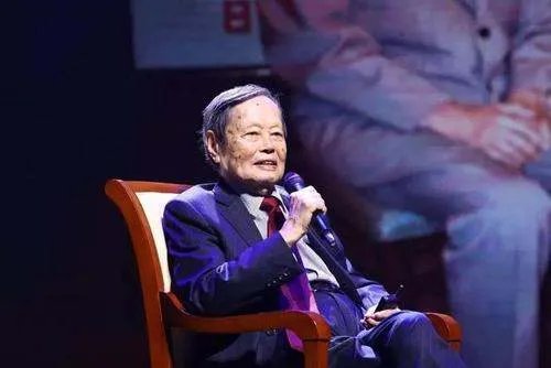 清华大学辟谣杨振宁逝世,究竟是谁在造谣?