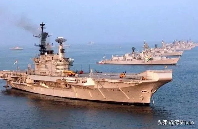 印度2021年计划引进五款武器,为何却采购了一堆海军的武器?