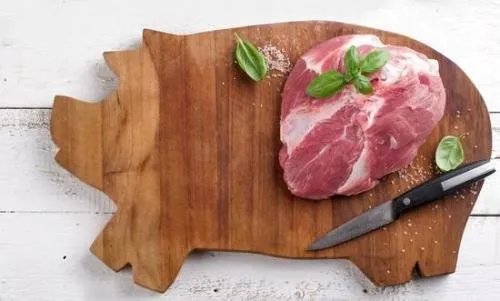 猪肉价格连降两月,对人们的需求会产生什么影响?