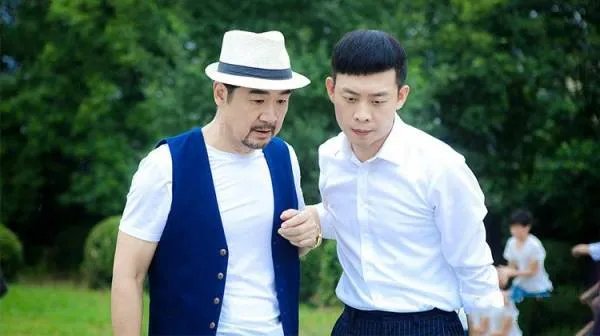 《我的亲爹和后爸》主要讲了什么,亲爹和后爸谁更好?