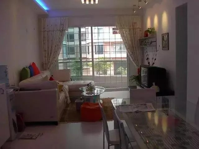 阳台到底要不要装防盗窗呢?