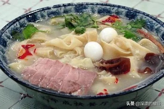 作为一个河南人,你是喜欢吃名气大的连锁烩面还是夫妻档小摊老店?