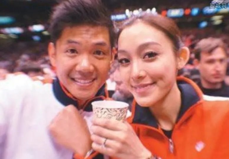 黑人和范玮琪其实是形婚 夫妻两的性取向成谜