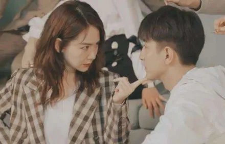 哪些电视剧翻拍后，新版的收视率也很高？