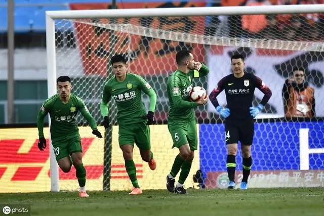 国安主场3:2战胜鲁能上演绝地大逆转，可惜另一边恒大赢球，最终国安憾失冠军，你怎么看？