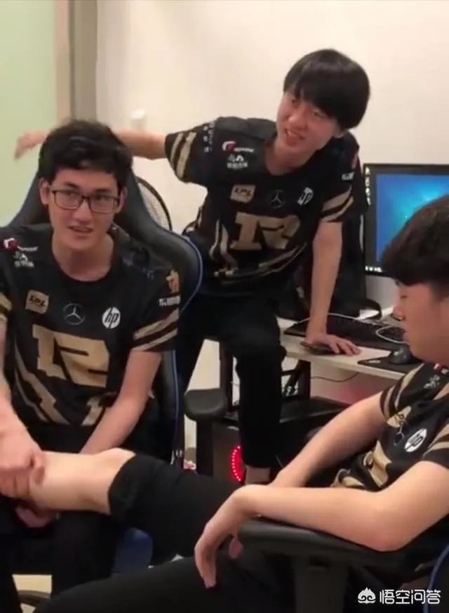 英雄联盟RNG战队官方发文替卡萨辟谣,不追究造谣者惹网友好评,你怎么看?