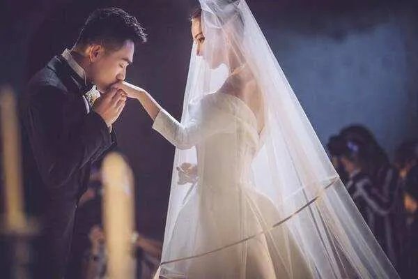 张馨予的名声不好,为何何捷最终会选择她?