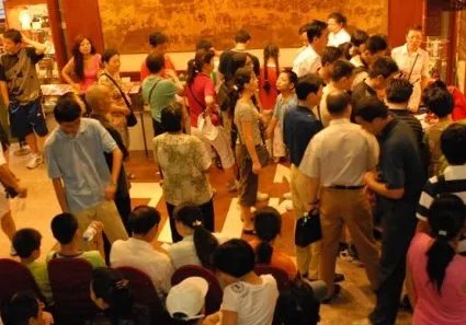 全聚德三个季度亏掉三年利润，疫情对它有多大影响?