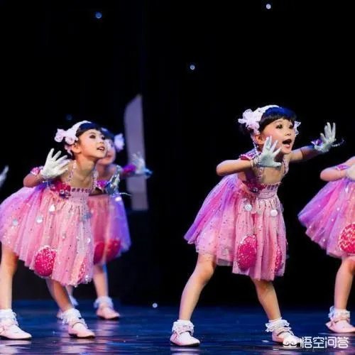 有必要给孩子买演出服吗?