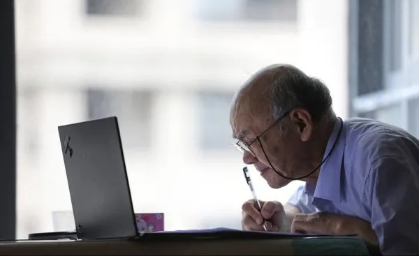 老人打造互联网族谱能上网"认祖归宗"吗?