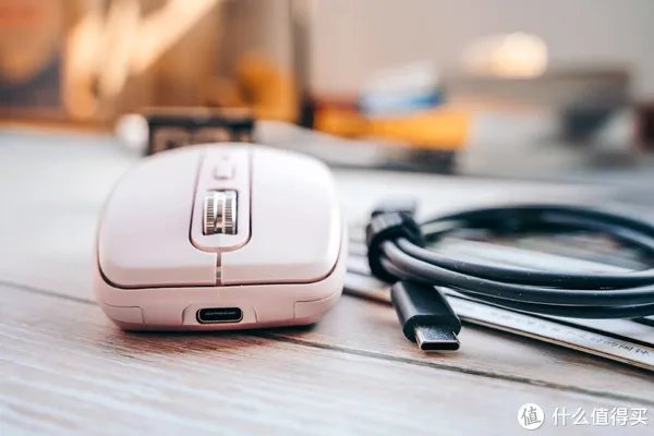 好物评测分享 篇五：罗技MX Anywhere 3无线鼠标测评，颜值轻柔性能超强，丝滑的电磁滚轮，适合办公的小助手