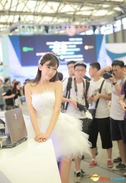 CJ 2015：最美SG陈潇美图欣赏！化身雷神电力十足