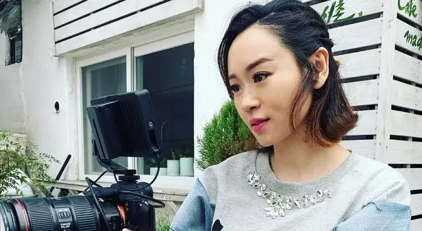 最惨港姐未婚产女,现又身怀二胎,她是怎么被毁成这样的?