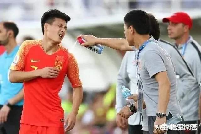 里皮直言:武磊不会出战与韩国队的比赛,但是肯定会踢淘汰赛。你认为他该带伤坚持吗?
