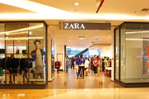 zara属于什么档次的牌子啊。。