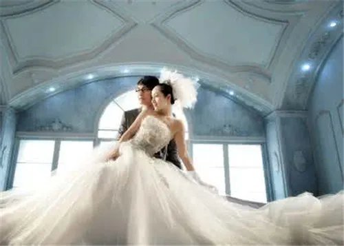 惠州婚纱摄影排名 惠州拍婚纱照一般多少钱