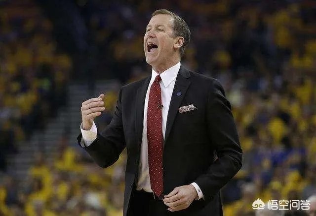 你觉得这个赛季NBA谁会是第一个下课的教练?为什么呢?