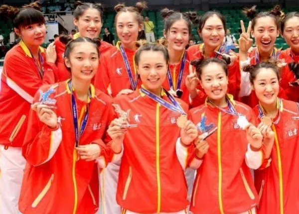 世俱杯在中国举办,国足参赛名单曝光,中国足球能否再创辉煌?