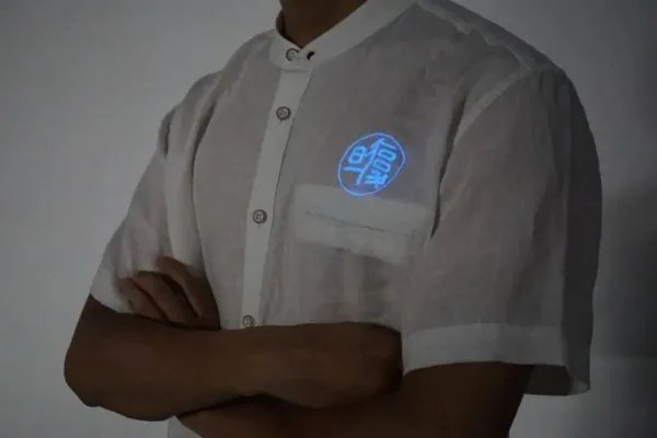 复旦自主研发显示织物，这有何特点？
