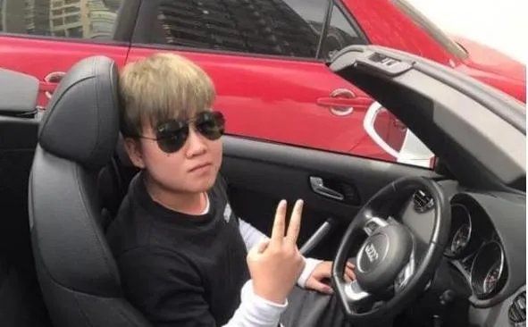 易虎臣:《变形计》最成功的富二代,怎么活成了老赖?