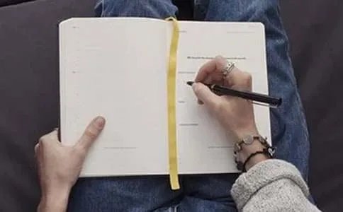 比生命更重要的作文