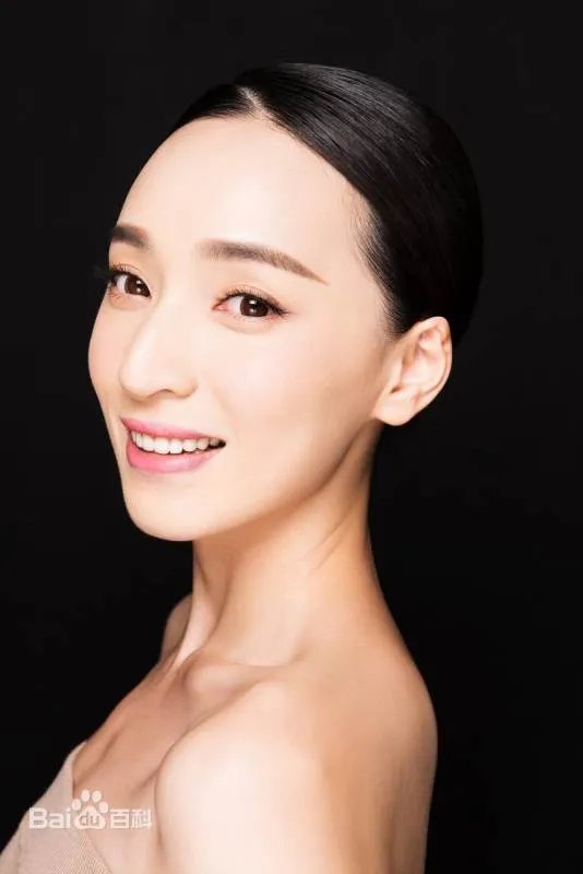 大汉贤后卫子夫楚服是谁演的 楚服扮演者黄小戈个人