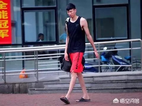 网曝：广州龙狮成为无限接近得到“大魔王”周琦的球队！辽宁哭晕在厕所，你怎么看？