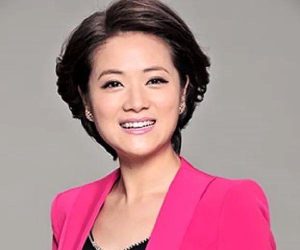 中央4台女主持人名字